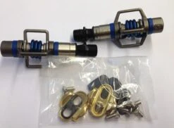 MAXXIS Verkäufe 20 MAXXIS Verkäufe -MAXXIS Verkäufe crankbrothers egg beater 3 blue 1