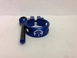 Far And Near QR Clamp Carbon-Alloy 31.8mm Blau Sattelstützenklemme -MAXXIS Verkäufe far and near qr clamp 31.8 blau 6