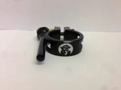 Far And Near QR Clamp Carbon-Alloy 31.8mm Schwarz Sattelstützenklemme 7 Far And Near QR Clamp Carbon-Alloy 31.8mm Schwarz Sattelstützenklemme -MAXXIS Verkäufe far and near qr clamp 31.8 schwarz 2