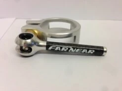 Far And Near QR Clamp Carbon-Alloy 31.8mm Silber Sattelstützenklemme