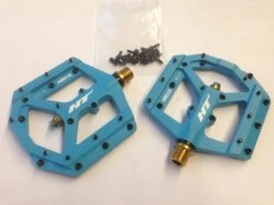 HT ME03 Evo Titan Neon Blue Pedal