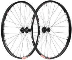 Notubes Flow MK3/Stans Neo 12x148mm/15x110mm Laufradsatz