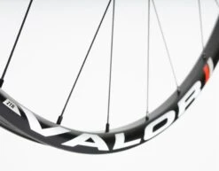 Notubes ZTR Valor Pro Lefty/12x142mm 29er Carbon Laufradsatz -MAXXIS Verkäufe notubes ztr valor 1 4092 2