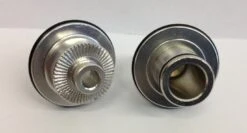 Notubes Adapter Von 15mm Steckachse Auf Normalen Schnellspanner