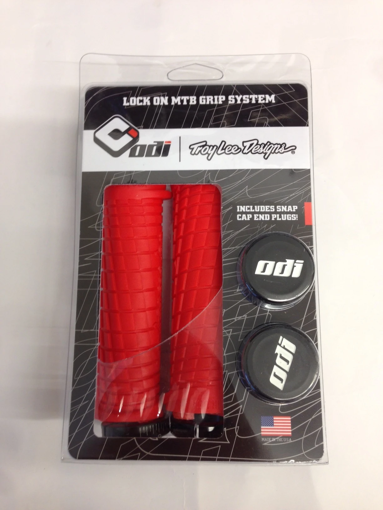 ODI Troy Lee Designs Signature Series Lock-On Grips Red Lenkergriffe 4 ODI Troy Lee Designs Signature Series Lock-On Grips Red Lenkergriffe – Bild 2