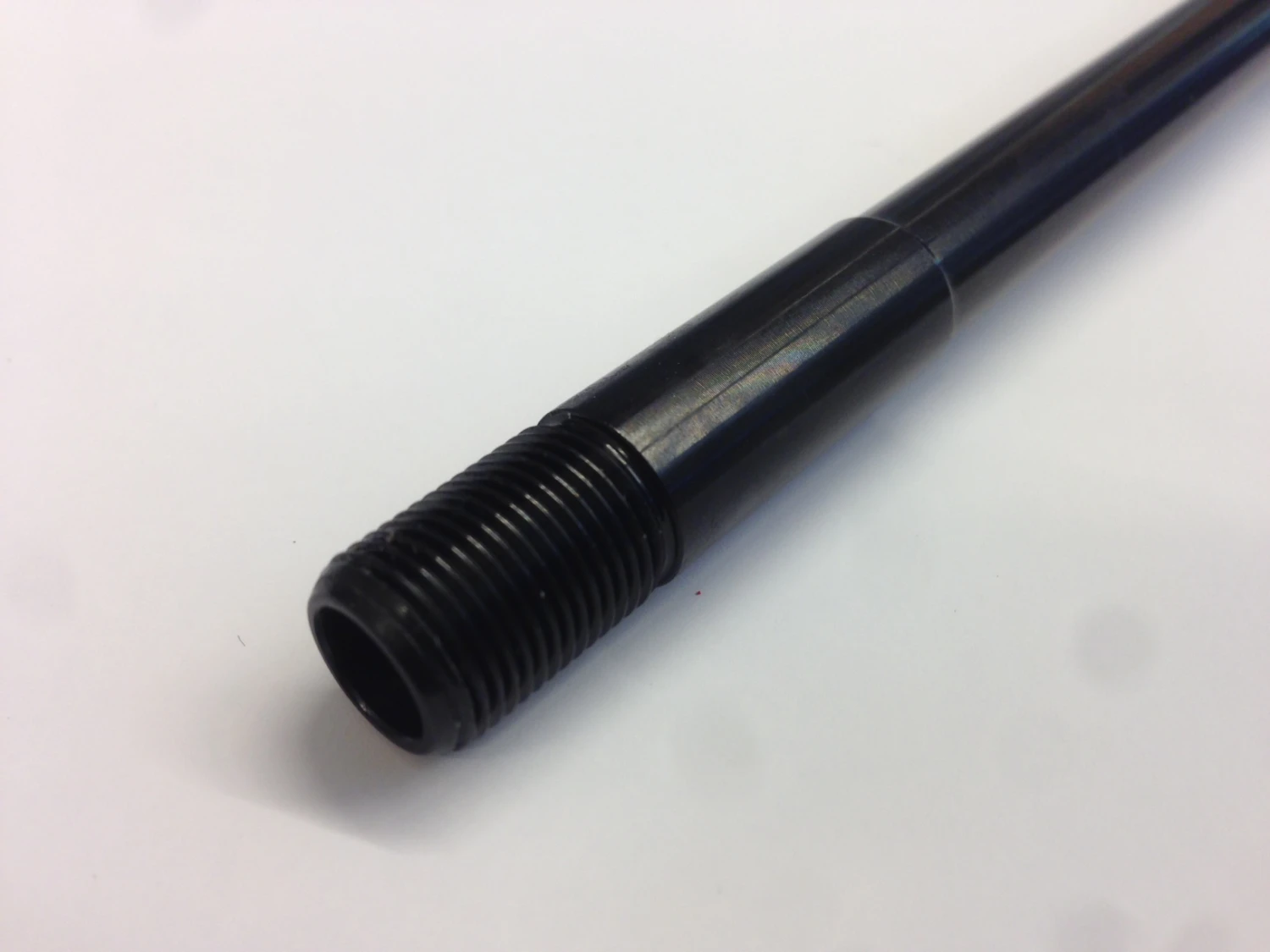 Tune DC 12 Giftgrün Shimano E-Thru Steckachse 12x142mm 5 Tune DC 12 Giftgrün Shimano E-Thru Steckachse 12x142mm – Bild 3